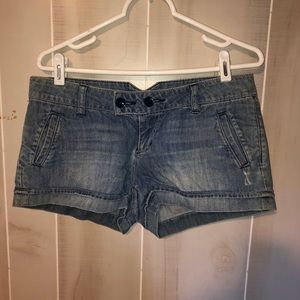 American eagle shorts size 6